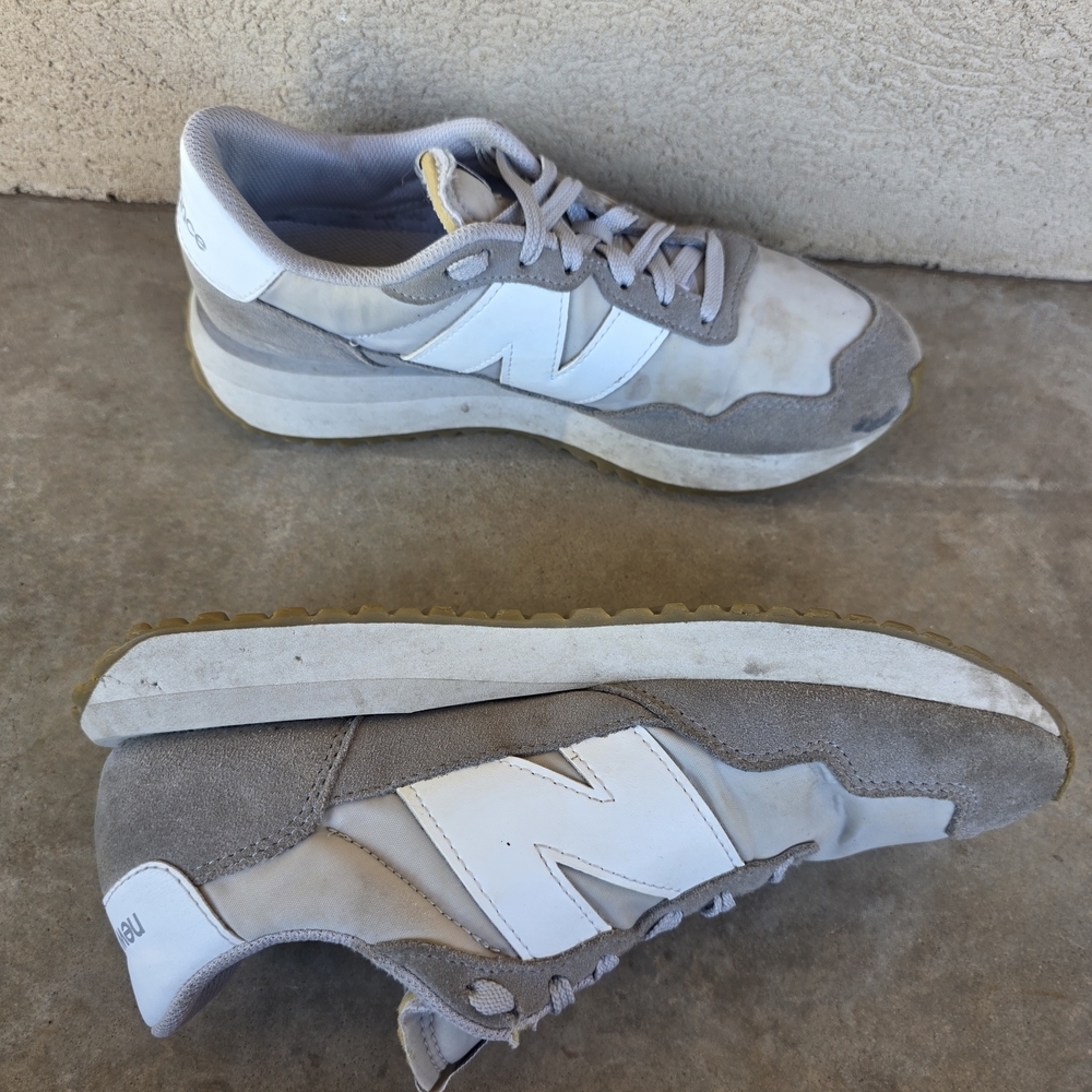 NEW BALANCE 237 V1 (MS237GE)      Sz 9.5B Woman Sneakers - Picture 3 of 11